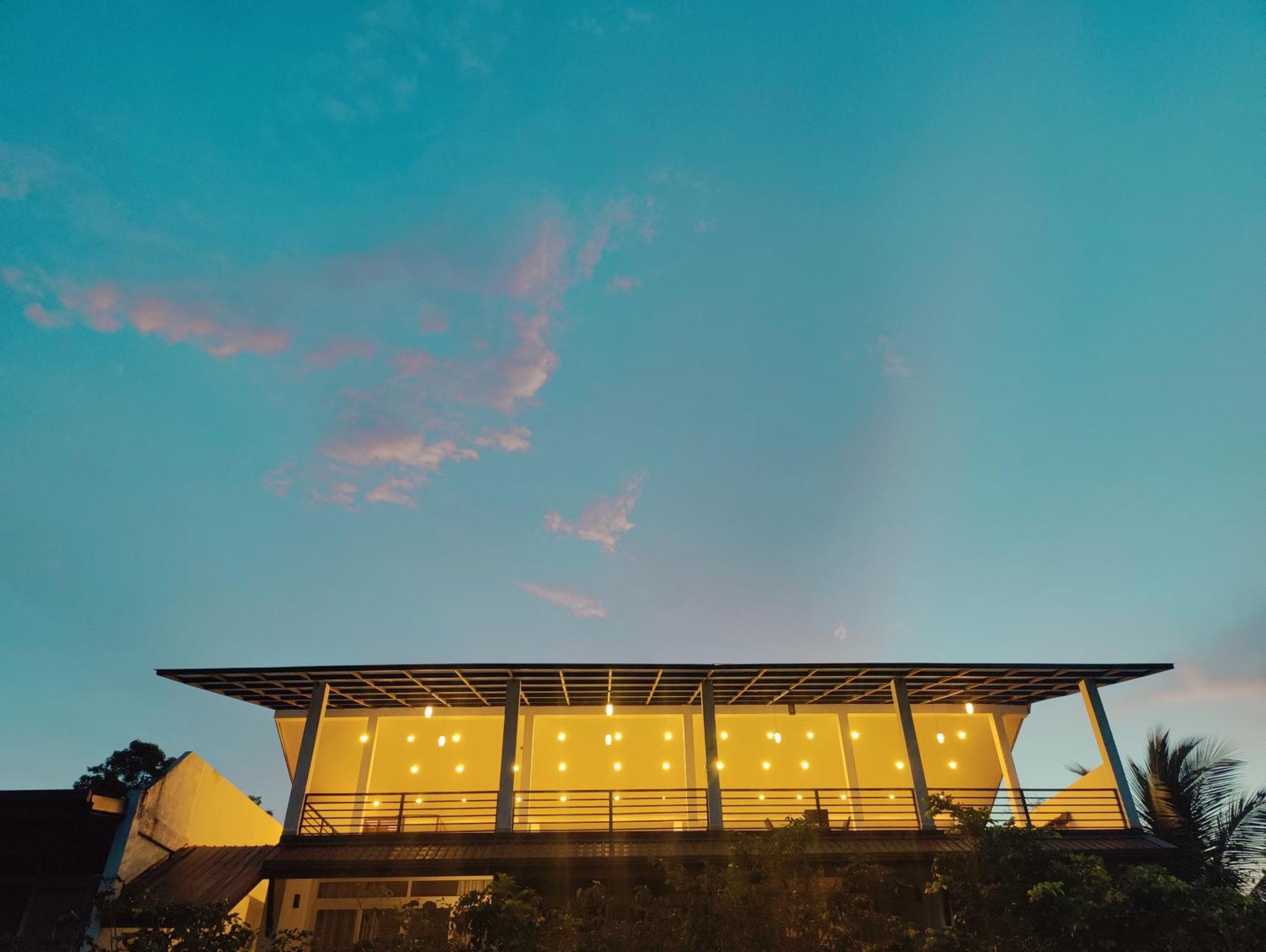 Hotel Atteriya Sigiriya Esterno foto