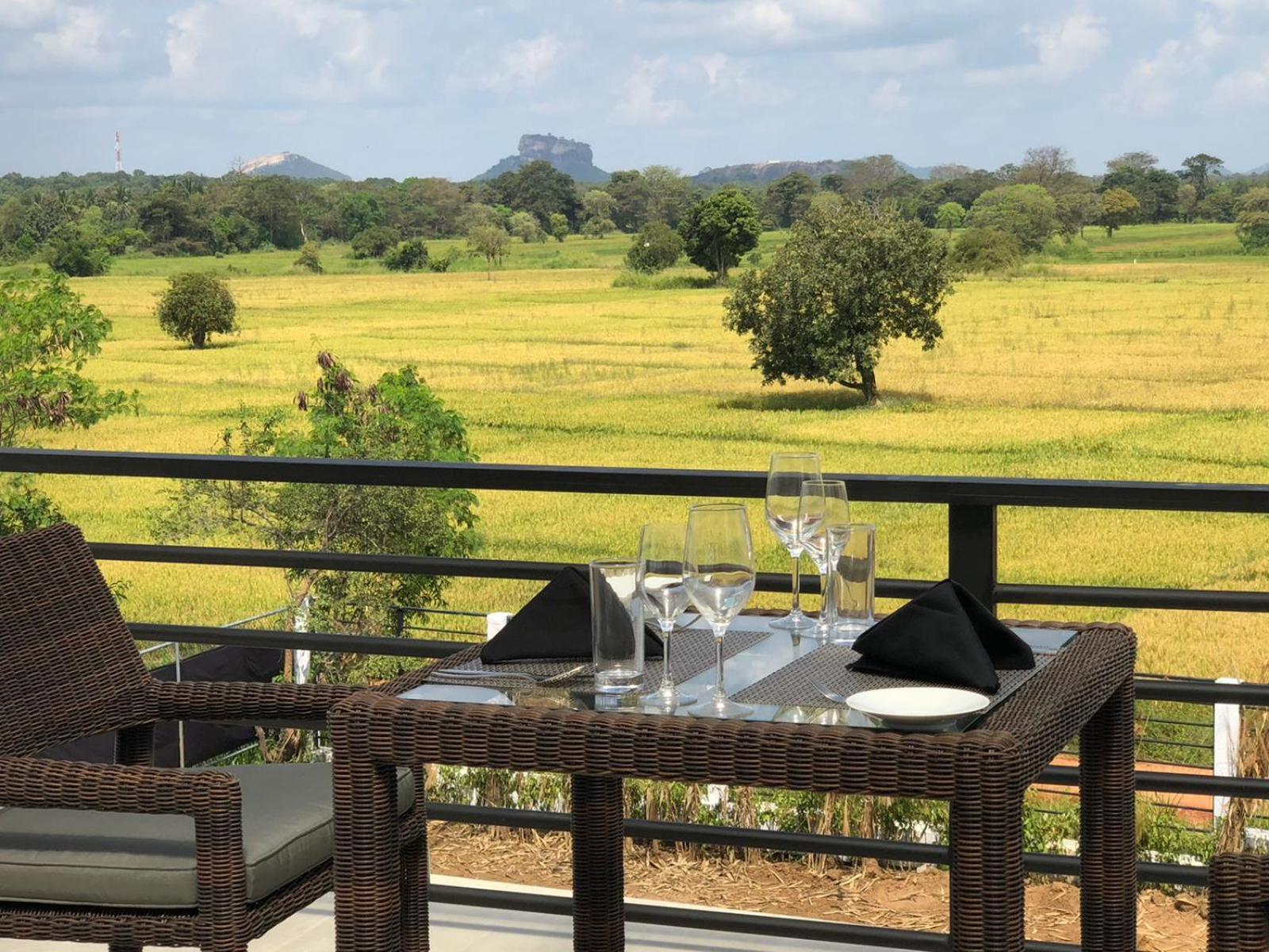 Hotel Atteriya Sigiriya Esterno foto